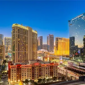 Panorama Vista Suite- 1br 2ba, Full Kitchen, Strip View, Balcony, Corner Unit Aparthotel